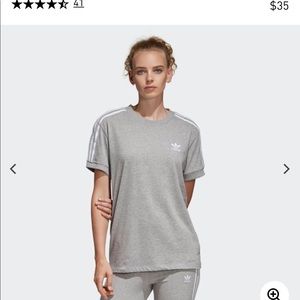 Cropped oversized grey adidas shirt